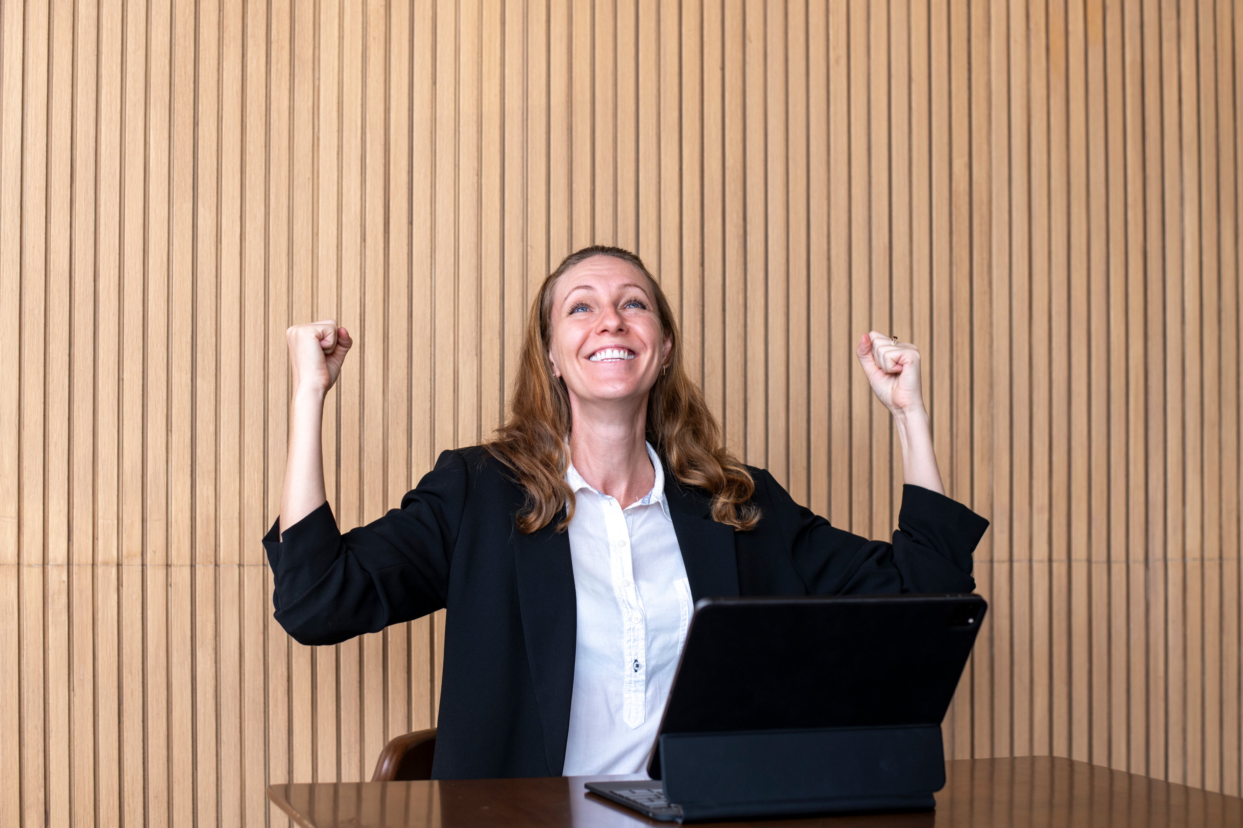 Person working with Appoyo